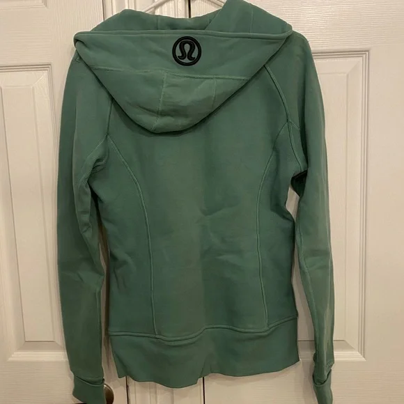 LULULEMON Scuba Hoodie II in Vintage Green Sz 8 - NWOT!! - Picture 7 of 12
